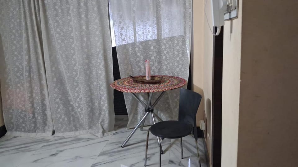 Cozy braket Villa in Kolkata