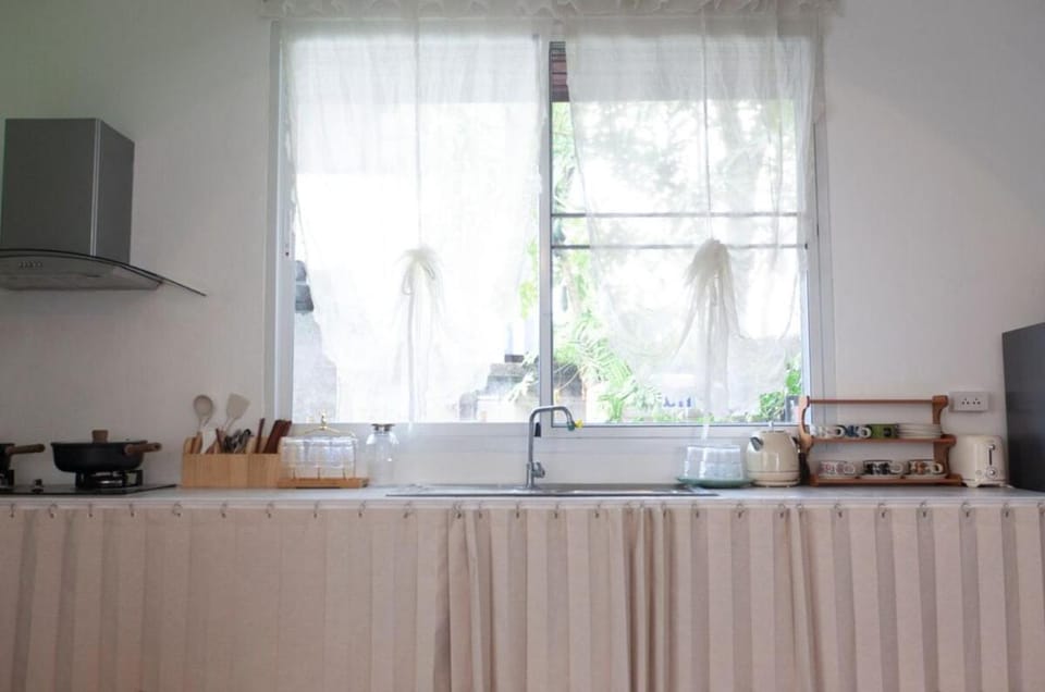 Center of Chiang Mai Old City,5 bedrooms house,Convenient Villa in Chiang Mai