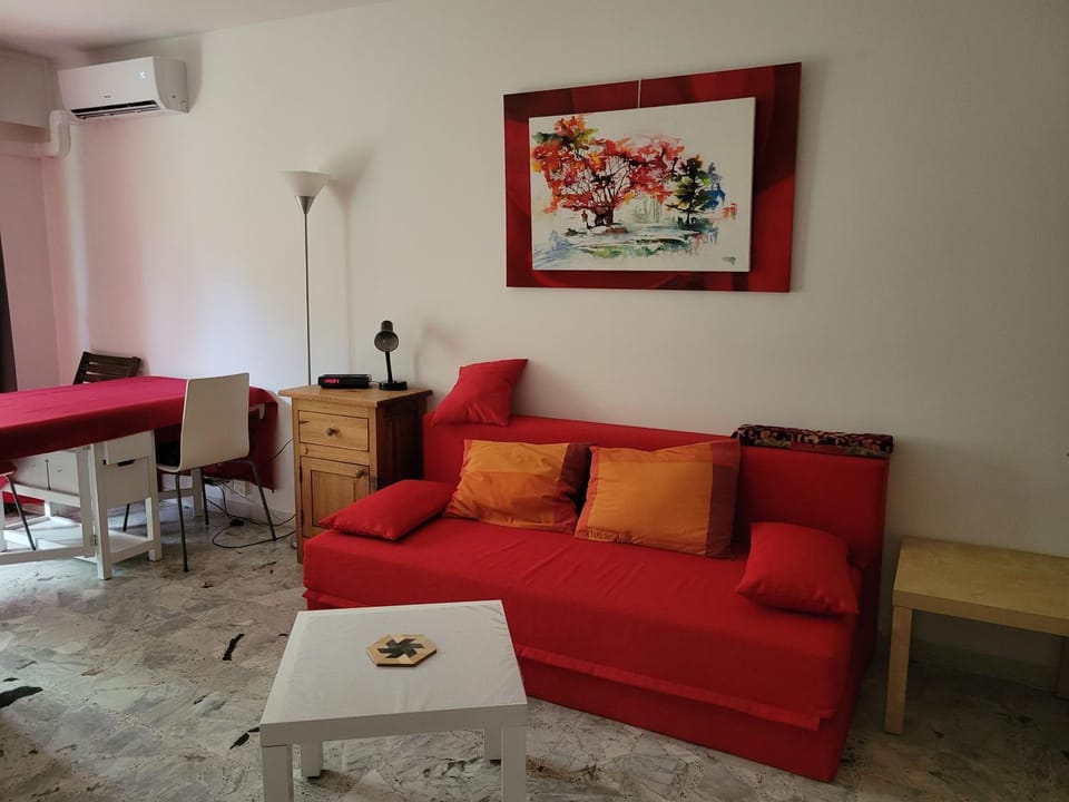 T1 à Mar Vivo à 3 minutes à pied de la mer Apartment in La Seyne-sur-Mer