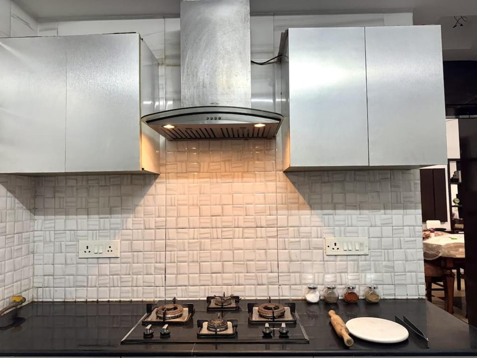 Kitchen or kitchenette, stove, kitchen