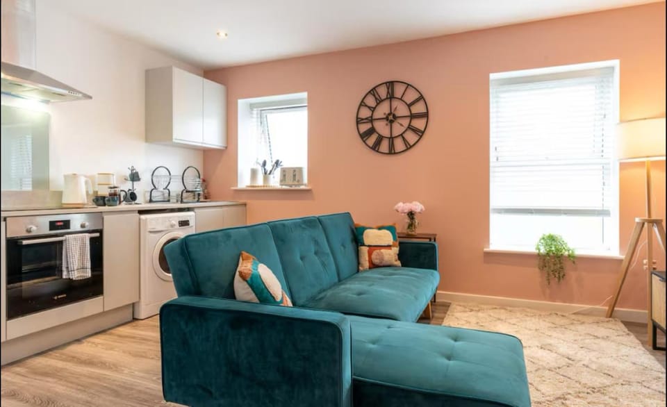 Kitchen or kitchenette, Living room, oven, stove