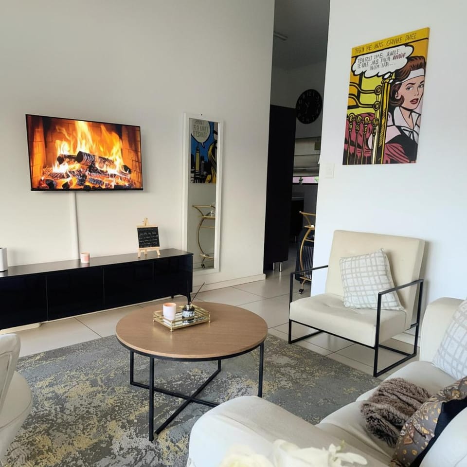 PropertyWithPorsh Apartment in Sandton