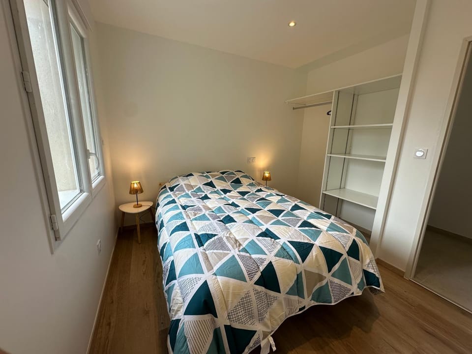 Bed, Bedroom, wardrobe