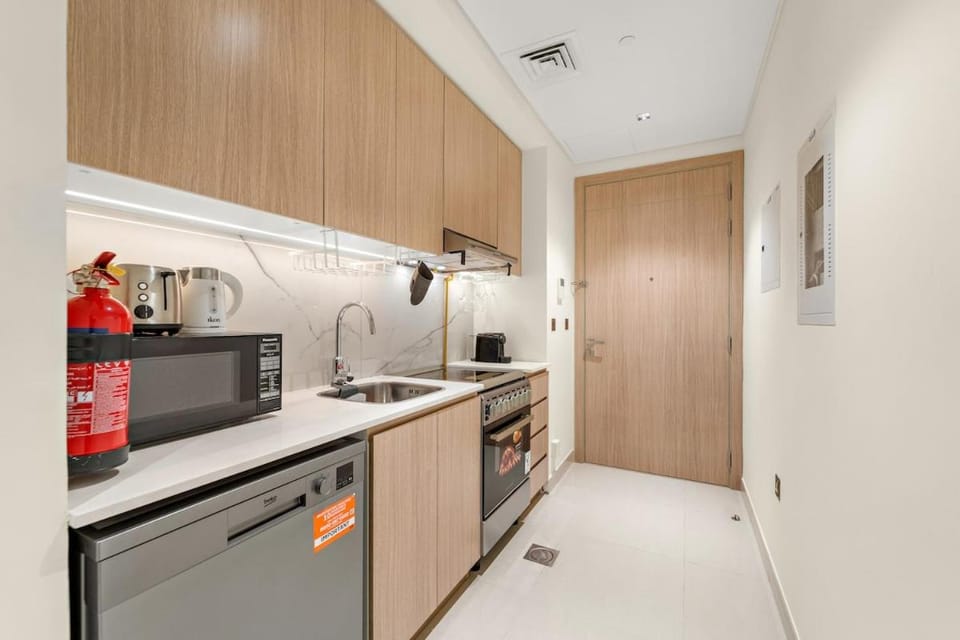 FIRST CLASS Studio Beach View Living Bliss Apartment in Ras al Khaimah