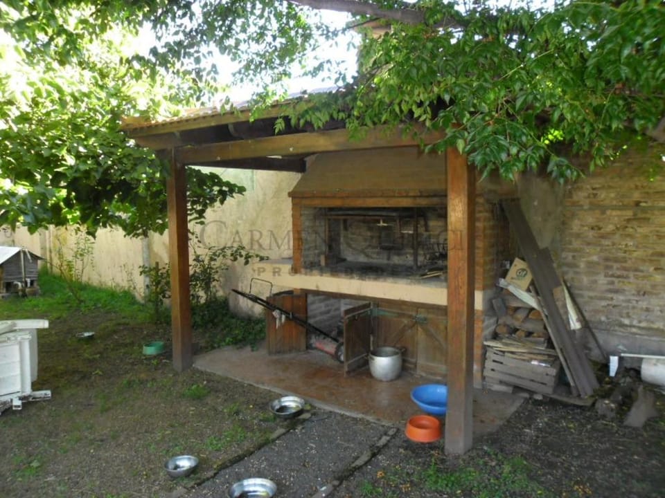Casa de campo Suipacha Apartment in Buenos Aires Province