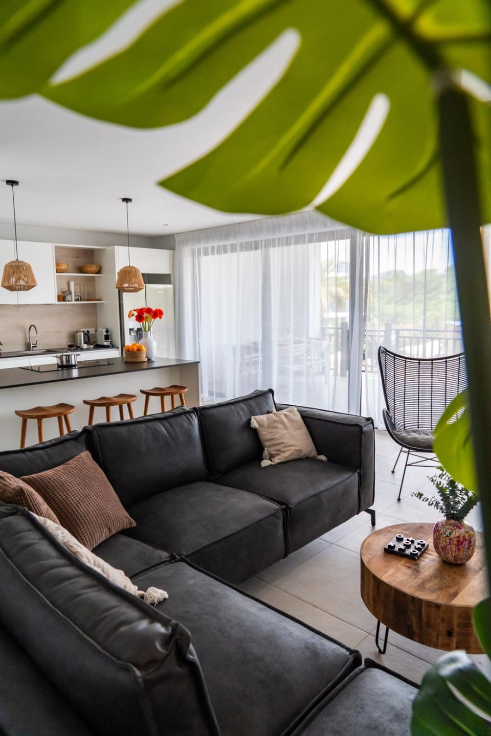 Kitchen or kitchenette, Seating area