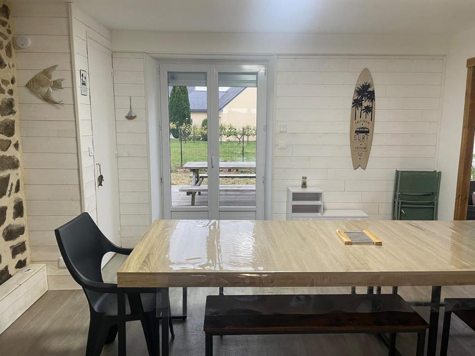 Maison avec Salle Cinéma, à pieds des commerces Villa in Arradon