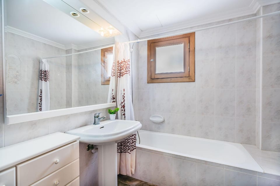 Duplex cerca de la playa con terraza Apartment in Raiguer