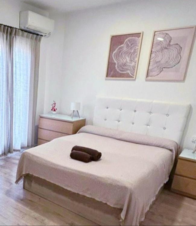 Urban Arniches, junto a Plaza Mayor Bed and Breakfast in Centro