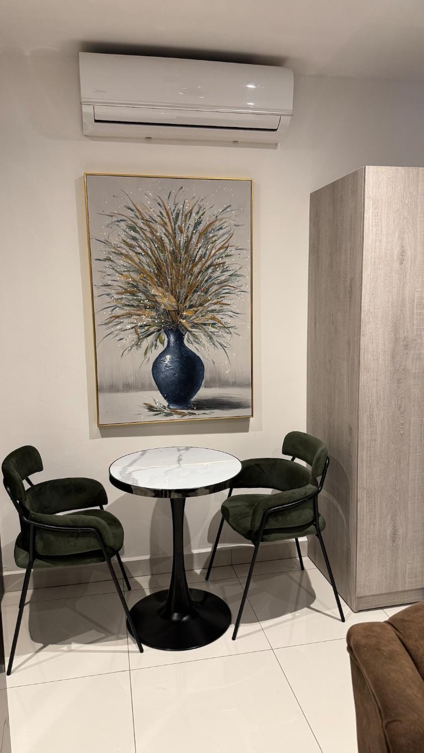 Executive Studio Apt at Loxwood House Eastlegon Accra Apartment in Accra