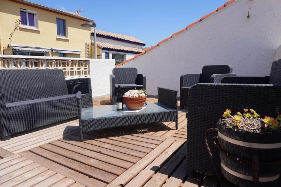 Big 8 at Beach Clim Mer Terrace for 6 Apartment in Port-la-Nouvelle