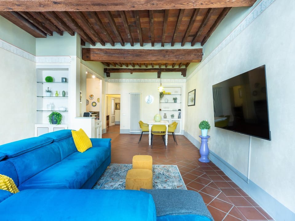 TV and multimedia, Kitchen or kitchenette, Living room, Seating area, Dining area, Evening entertainment, internet, internet