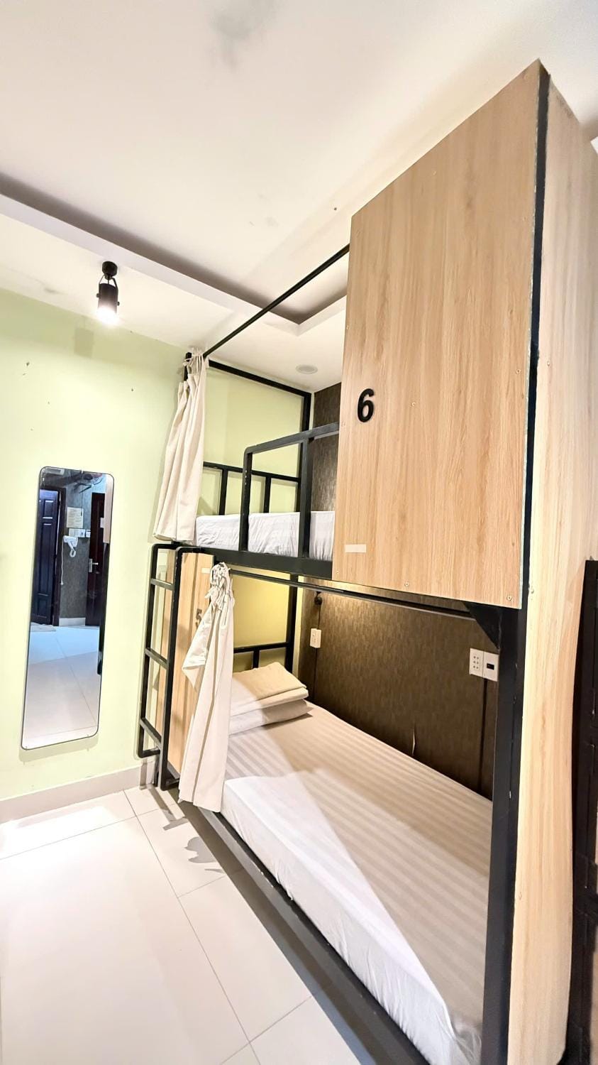 Bed, Photo of the whole room, Bedroom, bunk bed