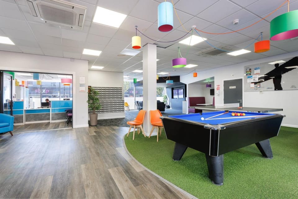 Billiard, Game Room, Table tennis