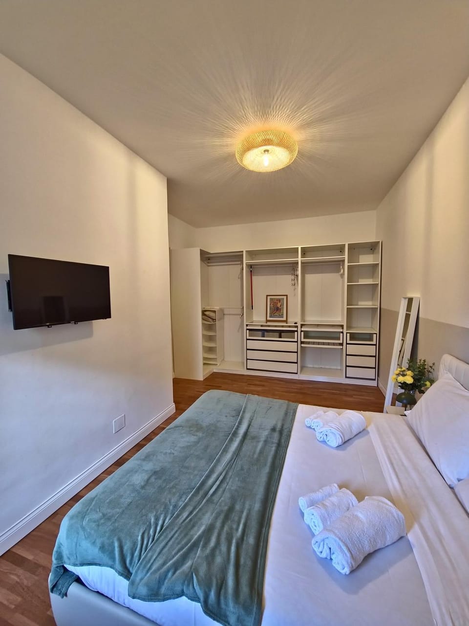 Bed, Bedroom, wardrobe
