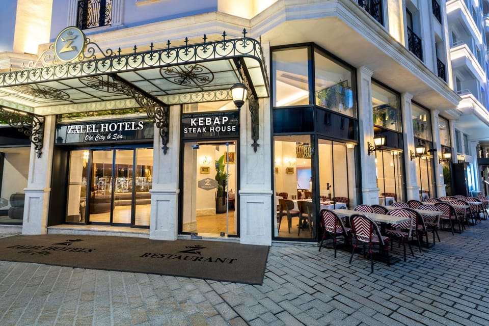Property building, Restaurant/places to eat, Banquet/Function facilities
