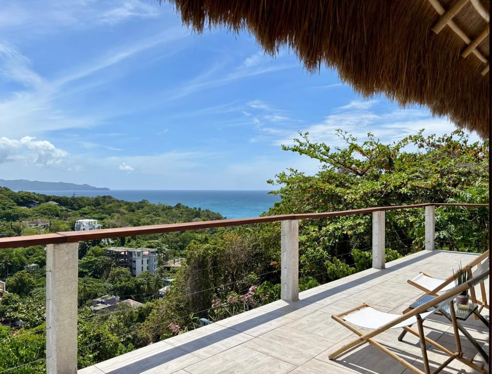View (from property/room), Balcony/Terrace, Sea view