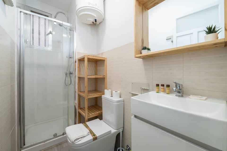 QGAC28 Chamberí Madrid Centro Apartment in Madrid