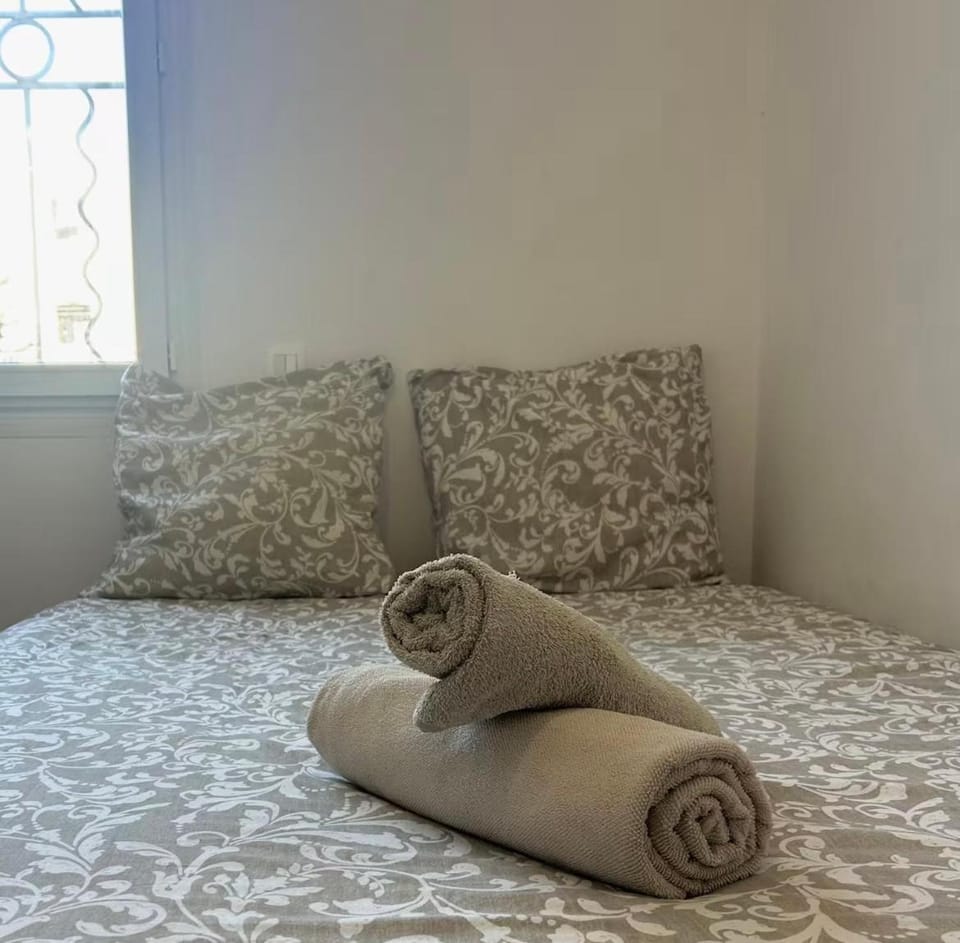 Appartement 4 personnes avec terrasse proche vélodrome et centre Apartment in Marseille