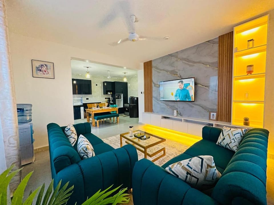 NYALI 1BR GEM, with Pool, ACs, FANs, Balcony, 3-min Beach Walk,Washer Apartment in Mombasa County
