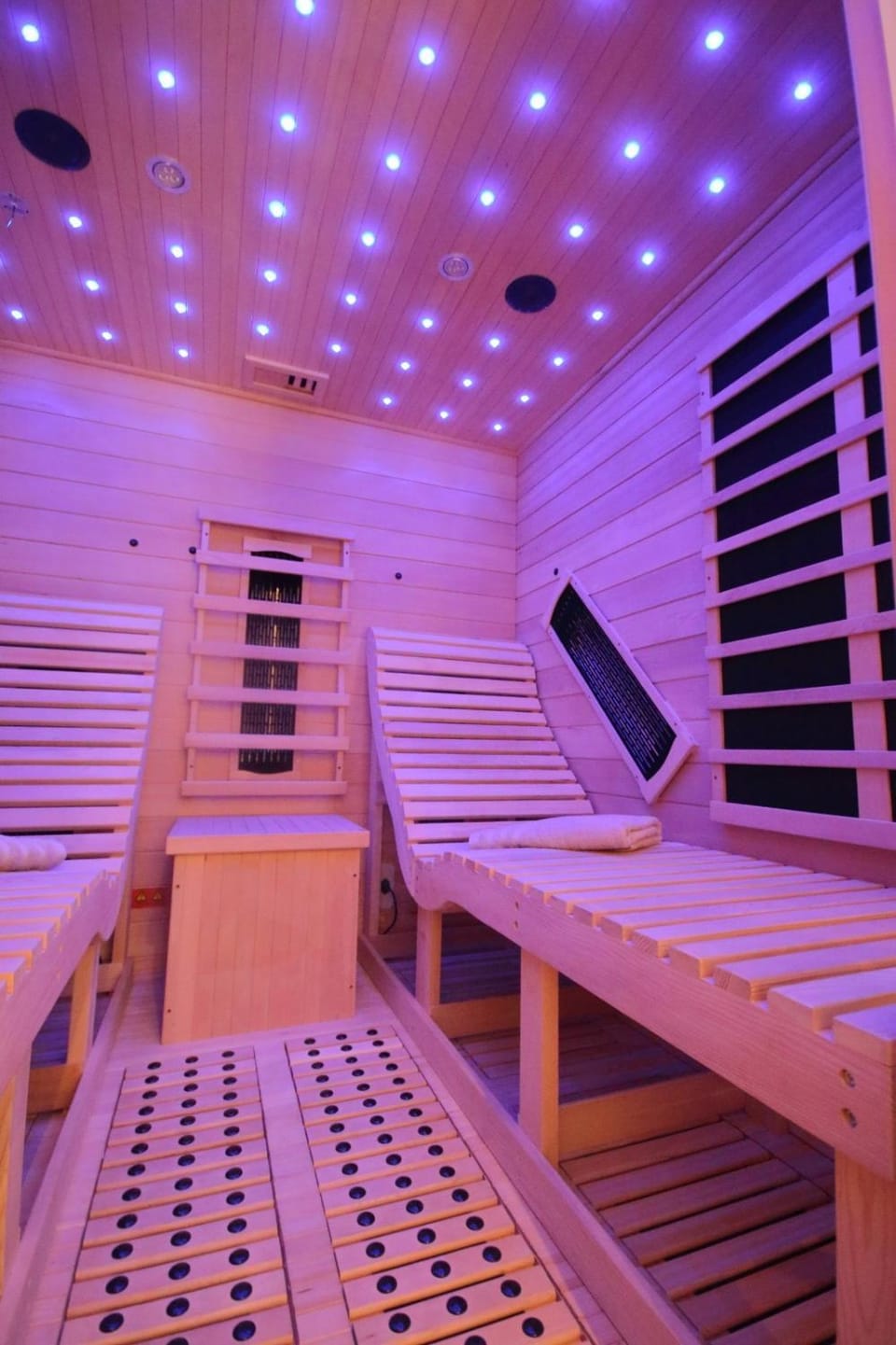 Magnifique Love room avec sauna et jacuzzi privés Apartment in Grand Est