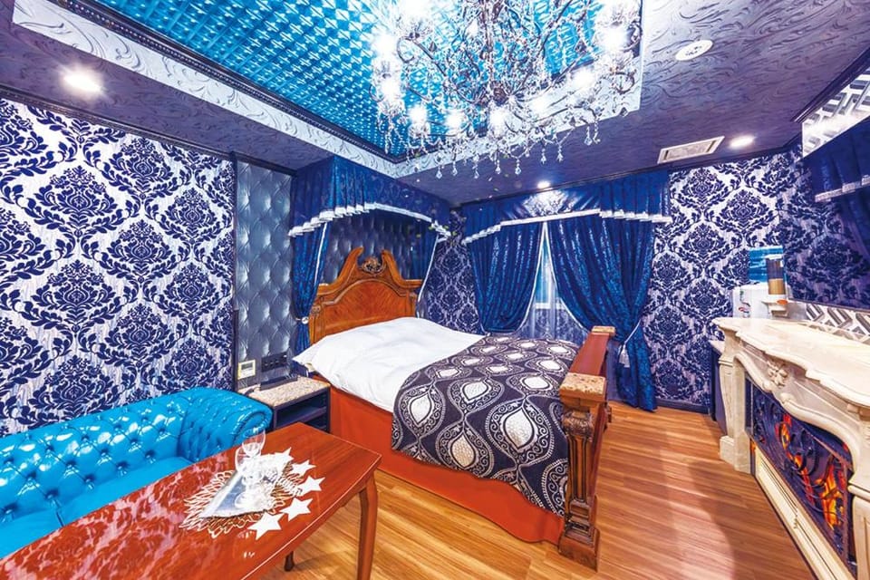 Hotel Shiro No Kyuden Love hotel in Osaka Prefecture