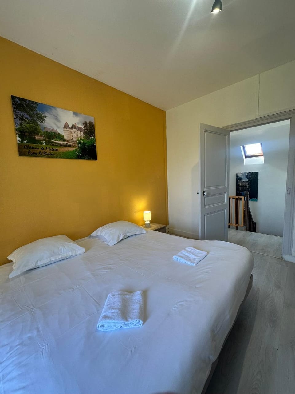 T3 vue sur le Château d'Azay-le-Rideau ! Avec 2 SDB Apartment in Centre-Val de Loire