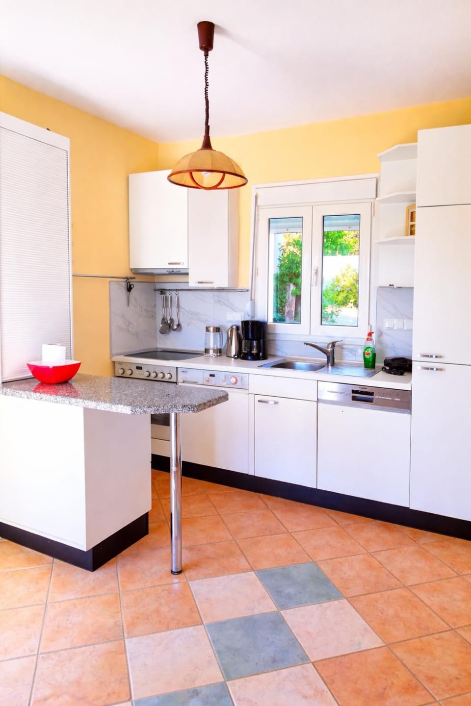 Kitchen or kitchenette, dishwasher, oven, stove