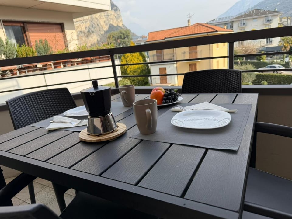 Balcony/Terrace, Dining area