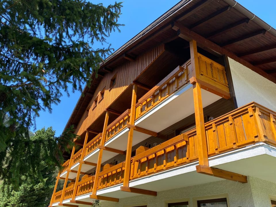 Patio, Facade/entrance, Balcony/Terrace