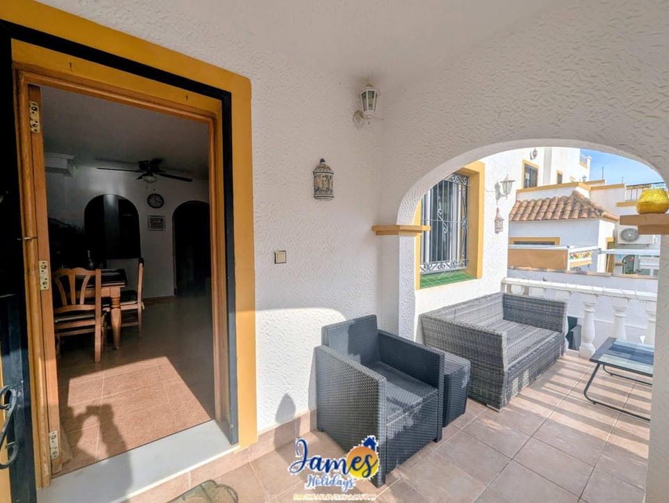 3-Bed Dream Hills Townhouse with Com Pool DH547 House in Vega Baja del Segura