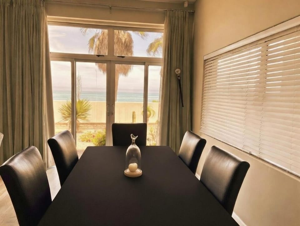 Sea view, Dinner