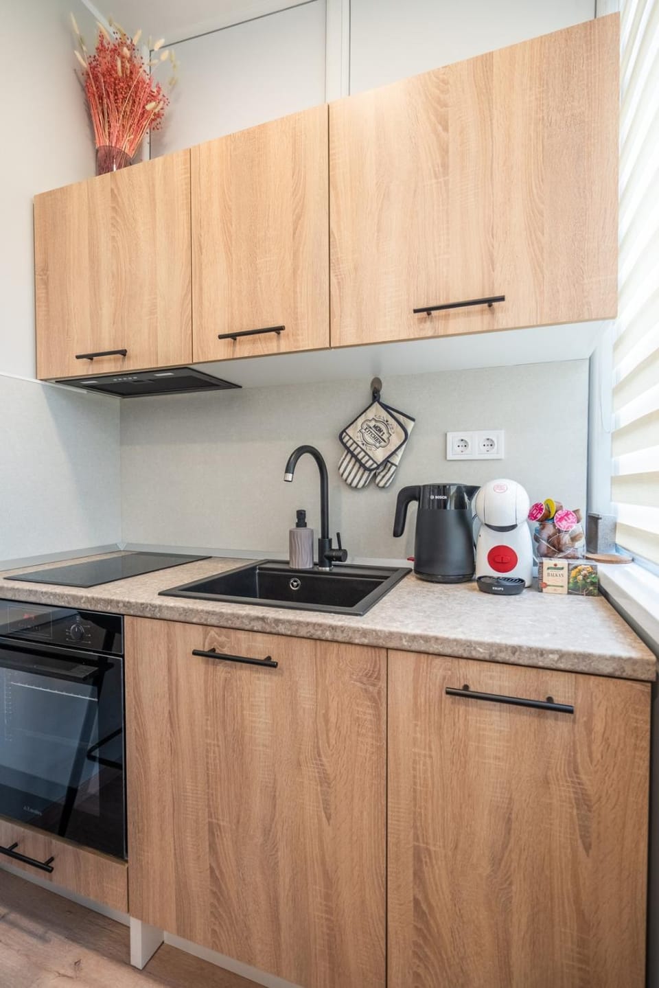 Luxurious and Comfy room with TOP Location Apartment in Sofia