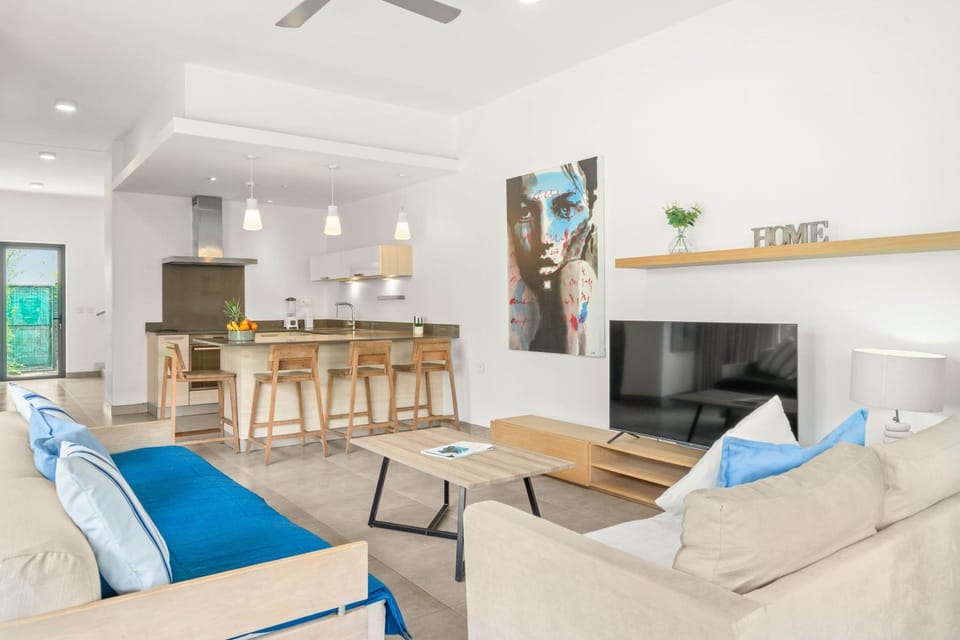 Ama Villas - Luxury Private Villas in Mont-Choisy Beach Villa in Trou-aux-Biches