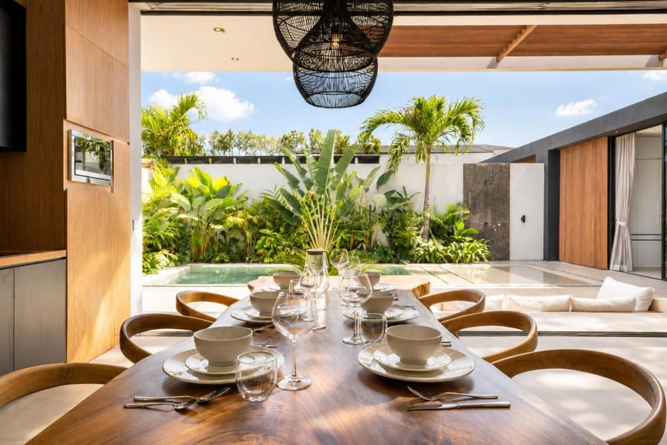 Villa LE PAPILLON Umalas Villa in North Kuta