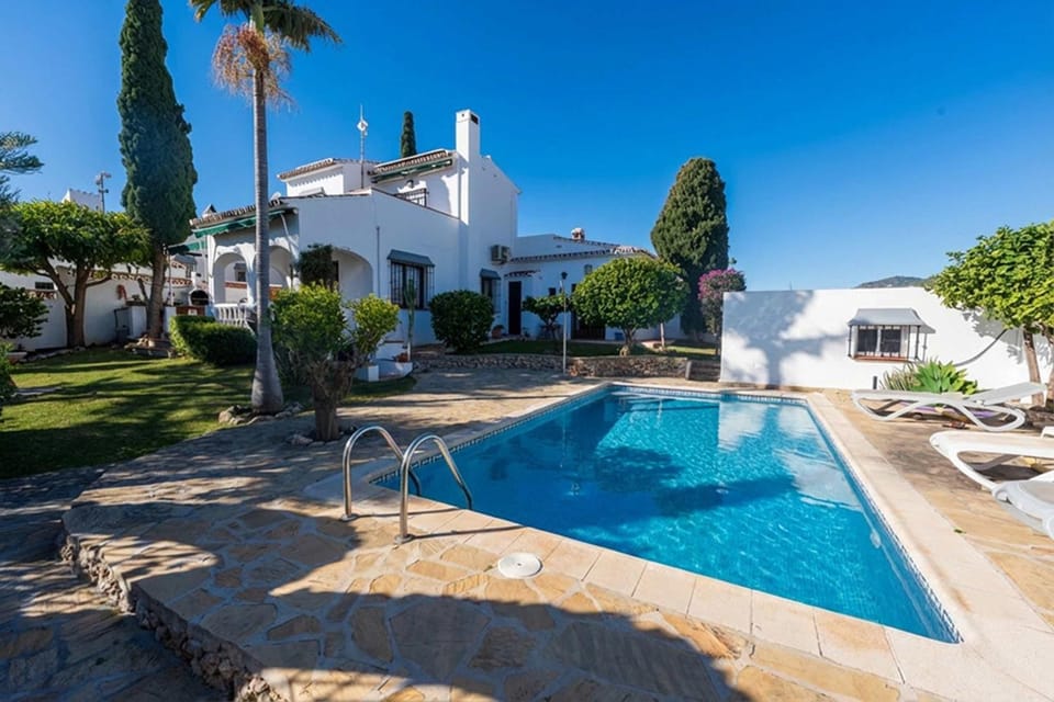 Villa Descartes Villa in Axarquía