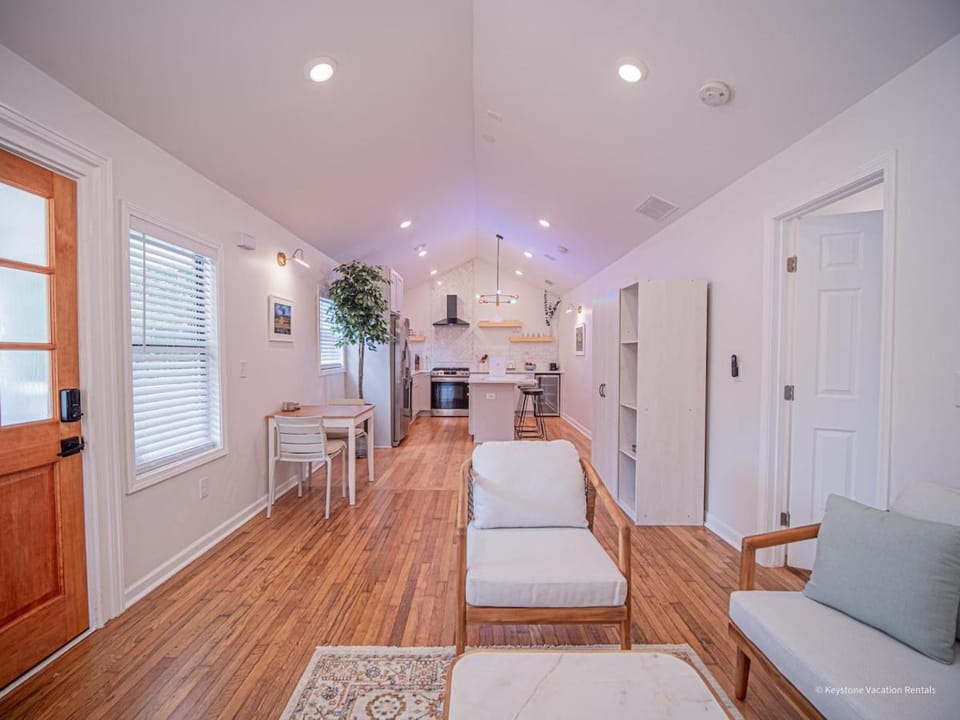 The Grand in Marietta Square Apartment in Marietta