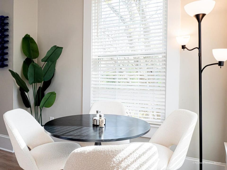 The Maison at Marietta Square Apartment in Marietta