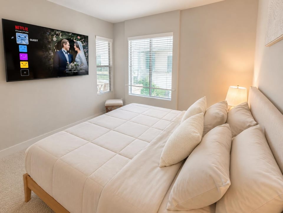 Bed, Bedroom