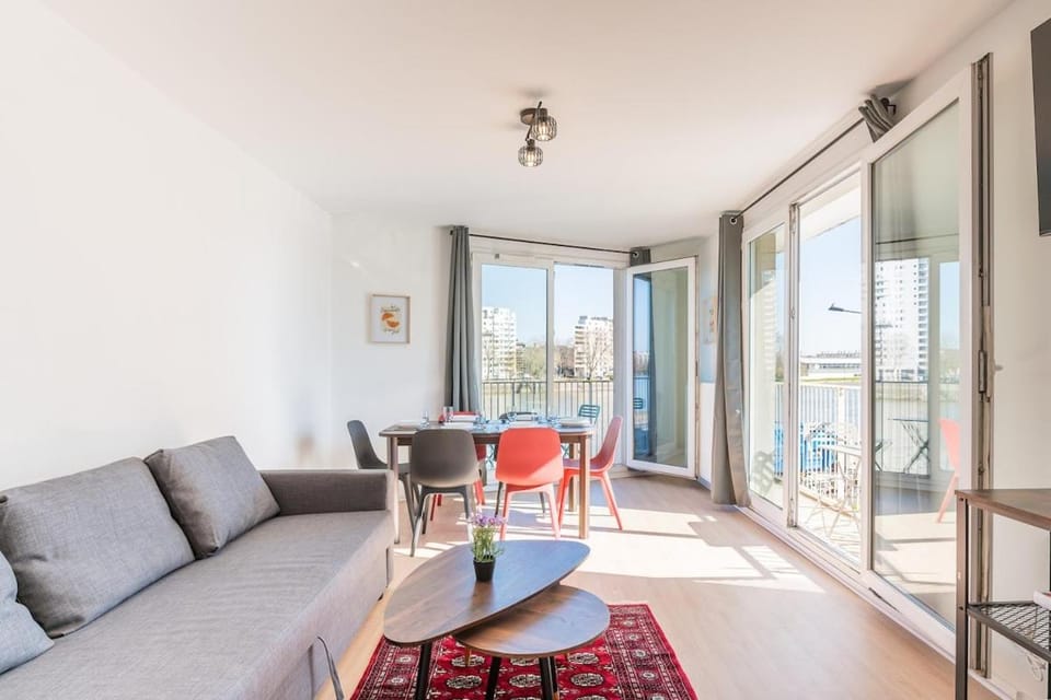 Le Navire - 15 Min de Paris et d'Orly - Vue SEINE Apartment in Vitry-sur-Seine