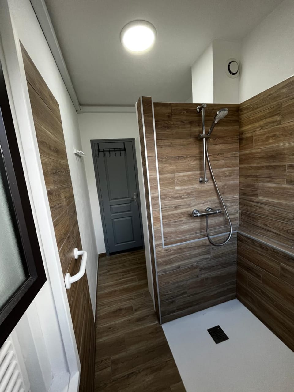 APPARTEMENT au BORD du LOT 2 chambres Apartment in Villeneuve-sur-Lot