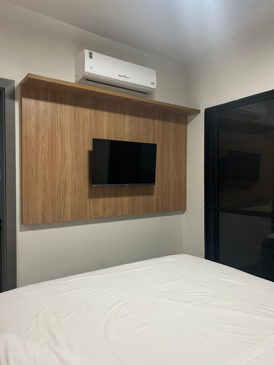 Bedroom, furniture, wardrobe, air conditioner
