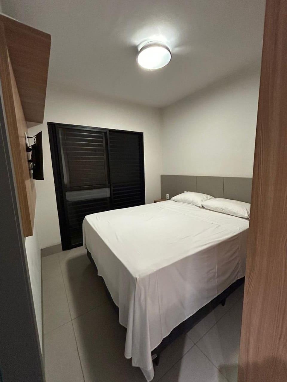 Bedroom, Landmark view