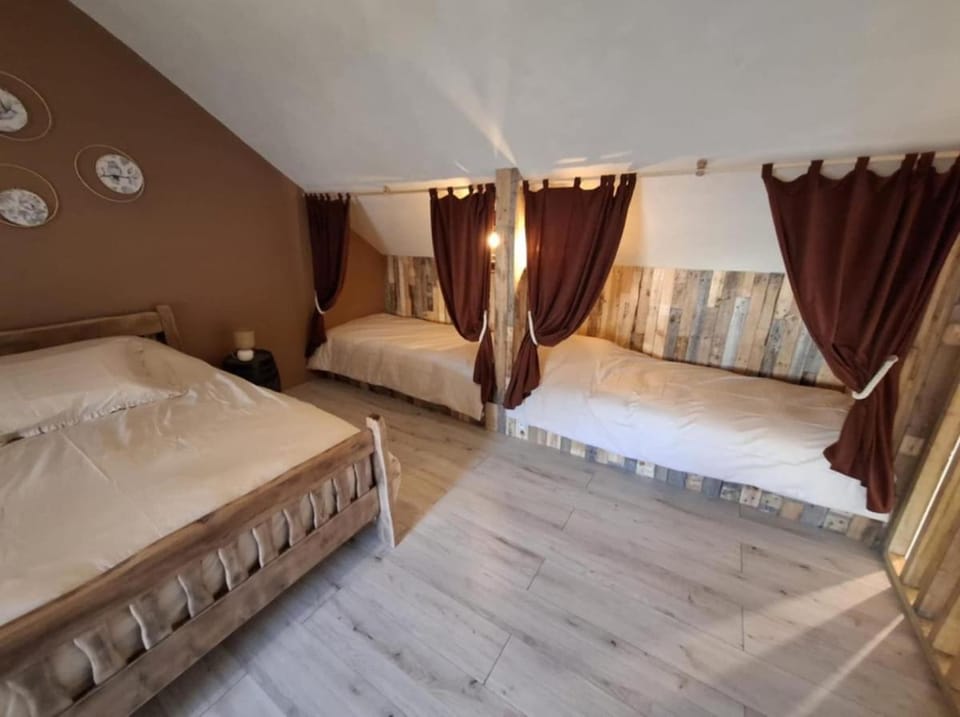 Maison Coulanges-Les-Nevers House in Bourgogne-Franche-Comté