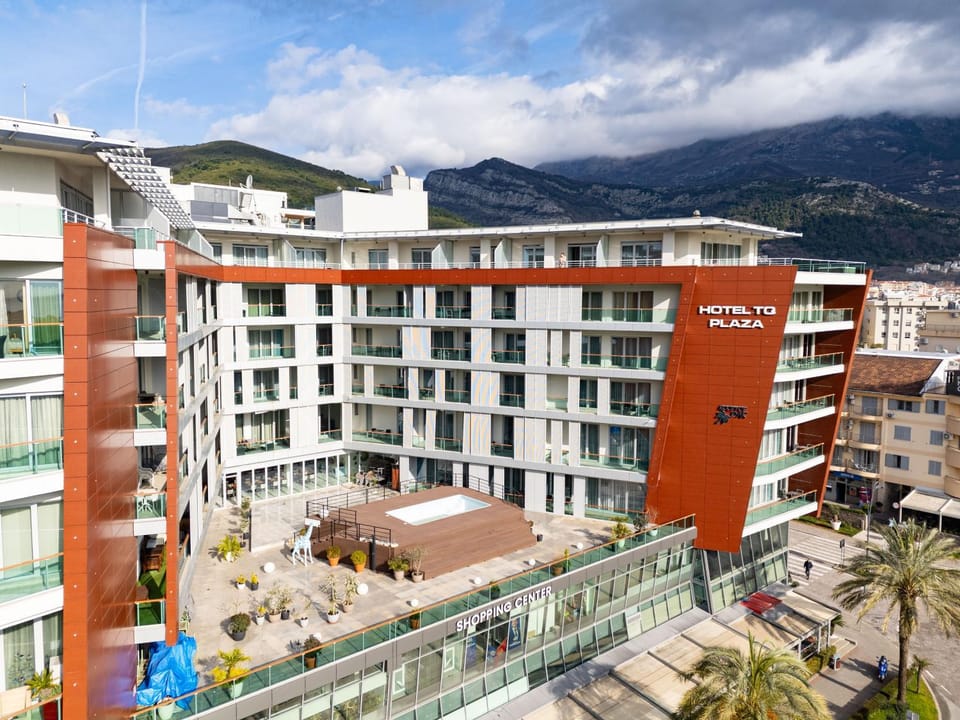 Central sea view new luxury apartment near the beach Apartment in Budva