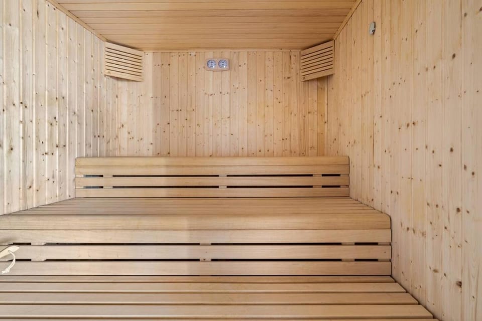 Sauna, Sauna, Spa and wellness centre/facilities