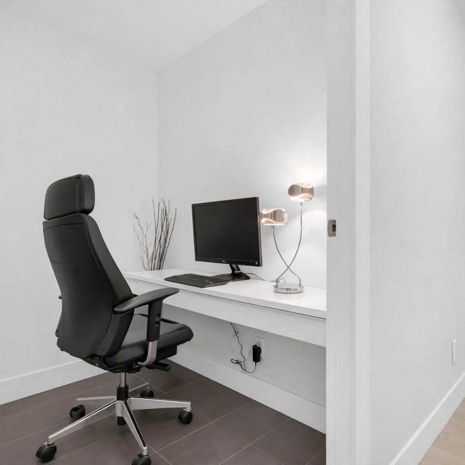 Modern Corner apartment in downtown Apartment in Vancouver
