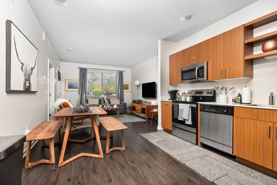 The Found Boutique 1 bdrm haven for relaxation. Apartment in Traverse City