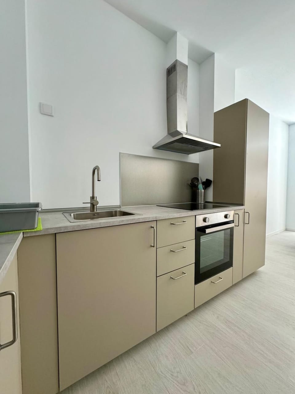 6 Personas Oceanografic Ciencias Roig Arena Apartment in Valencia