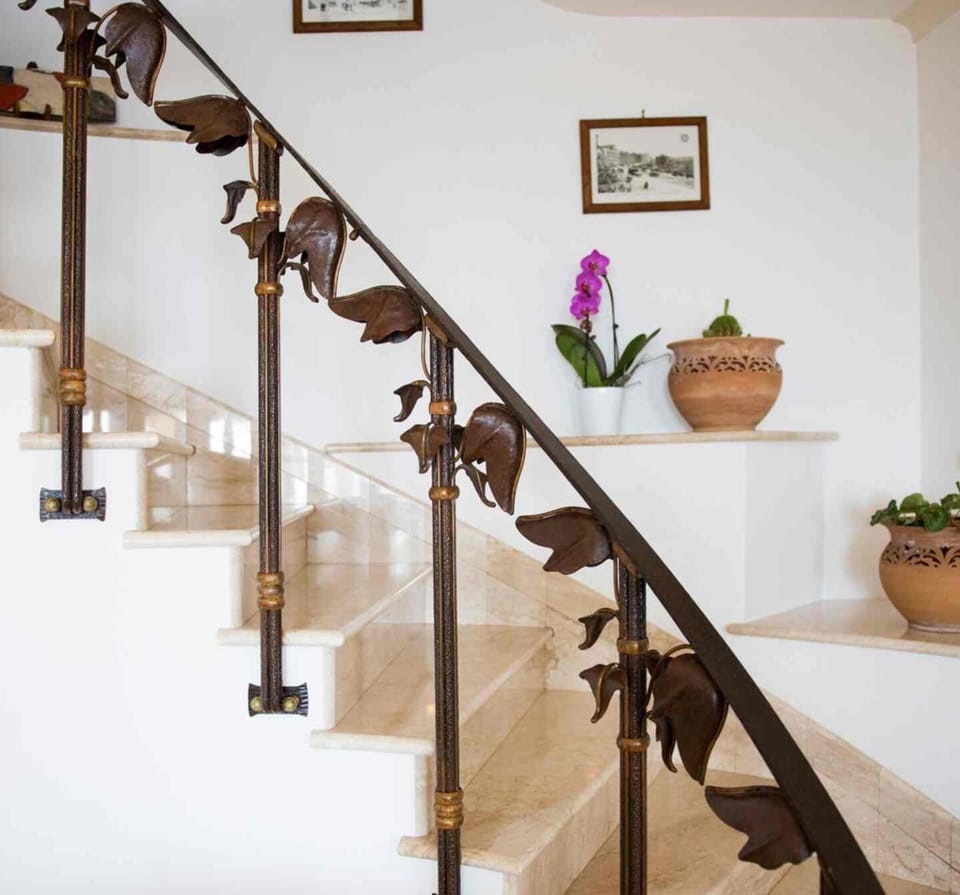 Decorative detail